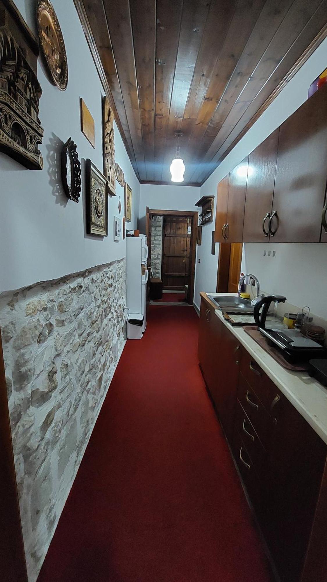 Hava Baci Apartment Berat Luaran gambar